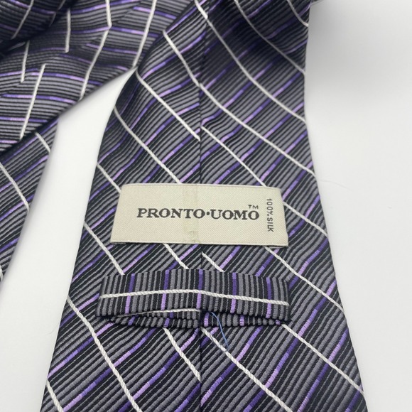 Pronto Uomo Mens Silk Plaid Necktie Hand Made In China Formal Dress Tie - Picture 2 of 5